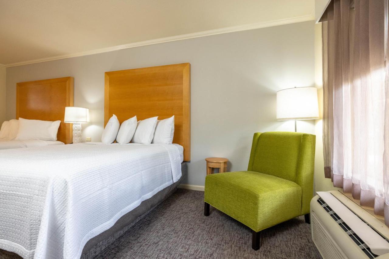 Best Western Plus Dixon Davis Kültér fotó