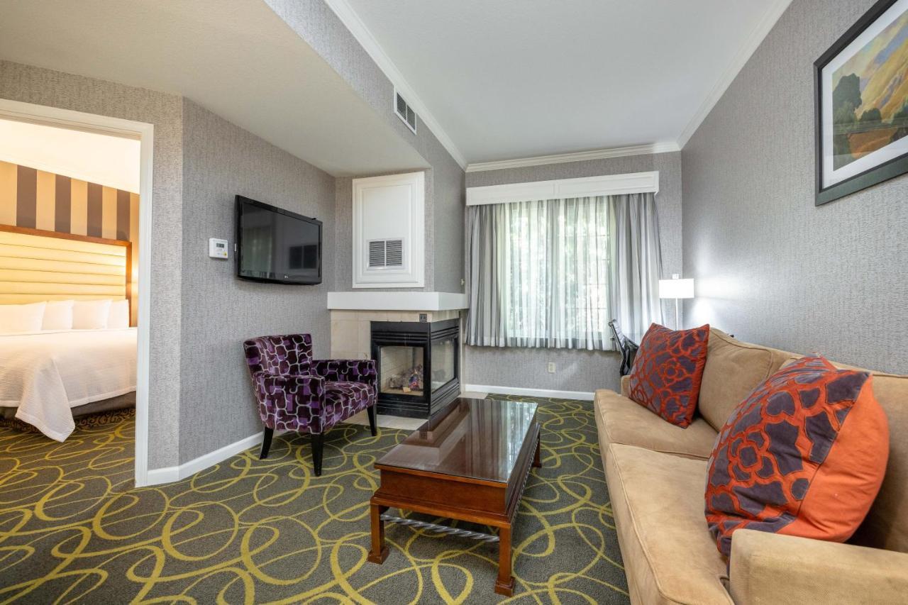 Best Western Plus Dixon Davis Kültér fotó
